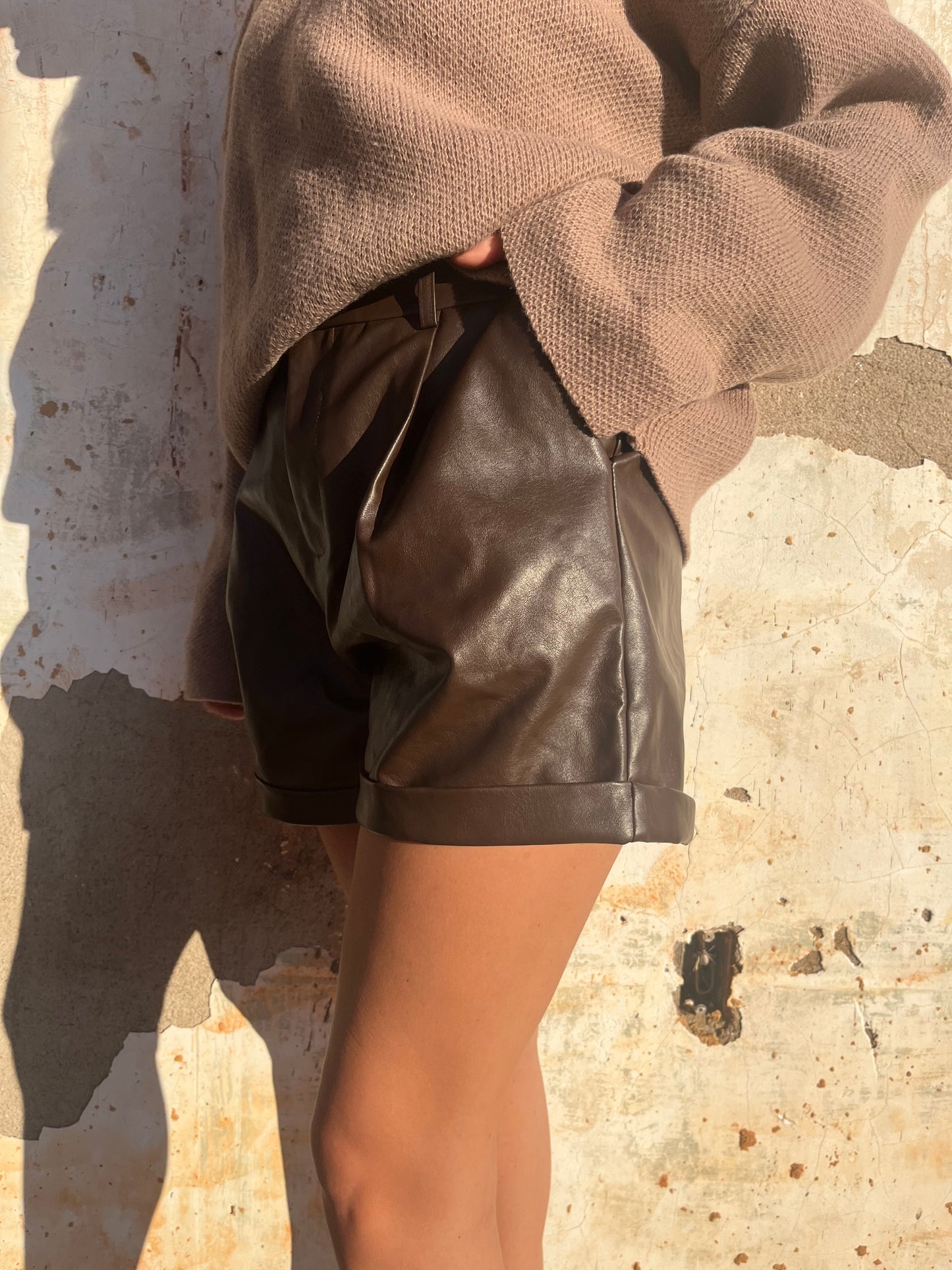 Fallin' For You Shorts